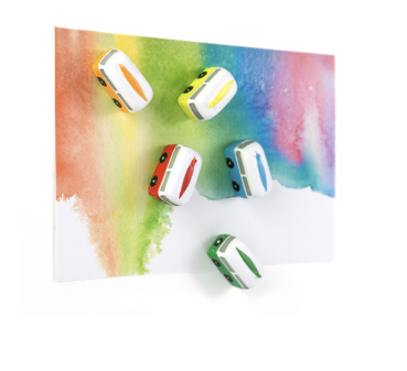 Preview: Bunte VW-Bus Magnete mit Surfbrett – ideal für Camper-Fans