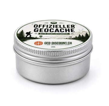 Preview: Geocaching Dose von Geo-Discount als Versteck unter einem Baumstamm im Wald.