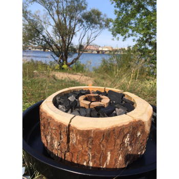Ökologischer Einweggrill Woodie für Camping und Outdoor