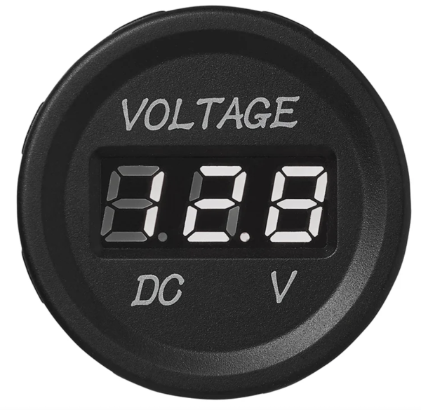 Digitales Einbau-Voltmeter für 6–30V DC