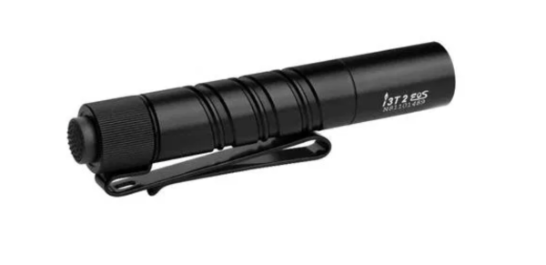 Kompakte I3T 2 EOS Taschenlampe mit festem Clip
